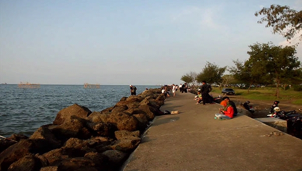 Melihat Pesona Keindahan Wisata Pantai  Marina Semarang  